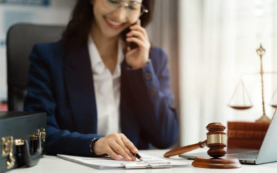 What are the key responsibilities of a tax lawyer in the Luxembourg banking sector?